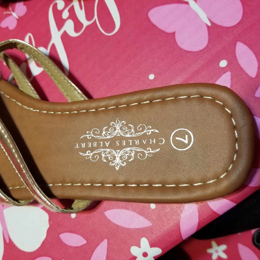 SALE! Charles Albert NWOT Rose Gold Sandals - Picture 3 of 5
